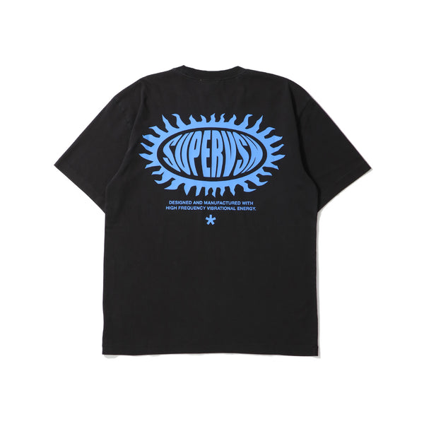 SUPERVSN STUDIOS(スーパーヴィジョンストゥディオス)｜FLAMED UP TEE(フレイムドアップティー)｜【公式通販 UNION TOKYO】｜ユニオントーキョー
