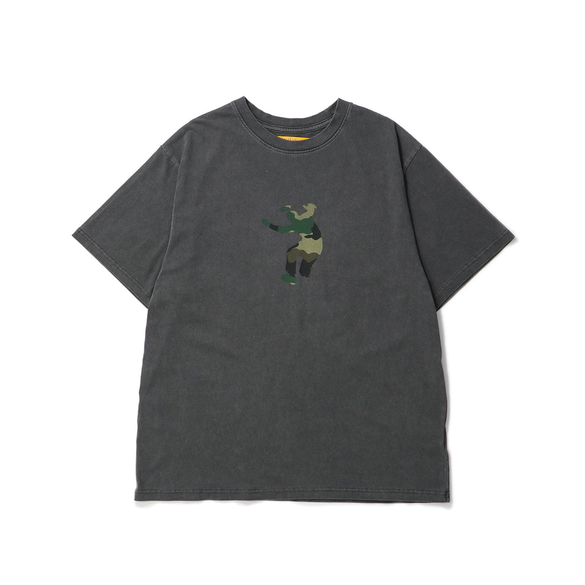 Features | ESSENTIALS SPRING/SUMMER 26 COLLECTION｜【公式通販