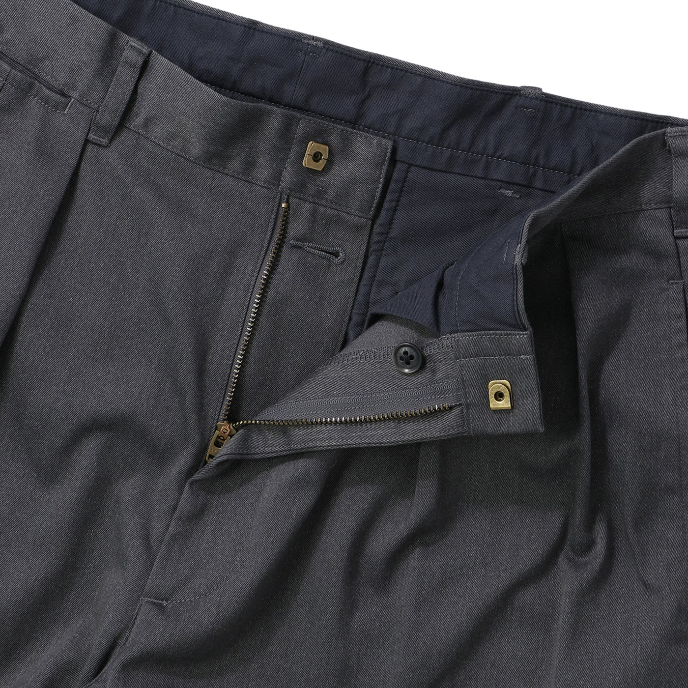 DOUBLE PLEATED CHINO PANTS｜NANAMICA｜BOTTOMS（ボトムス）｜【公式