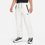 NIKE (ナイキ)｜NIKE NSW TECH FLEECE PANTS(ナイキ NSW テックフリース パンツ)｜【公式通販 UNION TOKYO】｜ユニオントーキョー