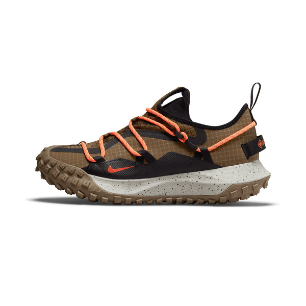 NIKE(ナイキ)｜Nike ACG Mountain Fly Low GORE-TEX SE(ナイキエーシージーマウンテンフライローゴアテックスSE)｜【公式通販 UNIONT TOKYO】｜ユニオントーキョー