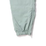 ESSENTIALS(エッセンシャルズ)｜Woven Nylon Track Pant(ウーブンナイロントラックパンツ)｜【公式通販 UNIONT TOKYO】｜ユニオントーキョー