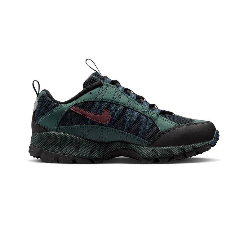 NIKE(ナイキ)｜NIKE AIR HUMARA  QS(ナイキエアフマラQS)｜【公式通販 UNIONT TOKYO】｜ユニオントーキョー