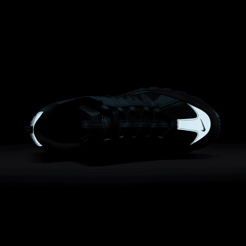 NIKE(ナイキ)｜NIKE AIR HUMARA  QS(ナイキエアフマラQS)｜【公式通販 UNIONT TOKYO】｜ユニオントーキョー