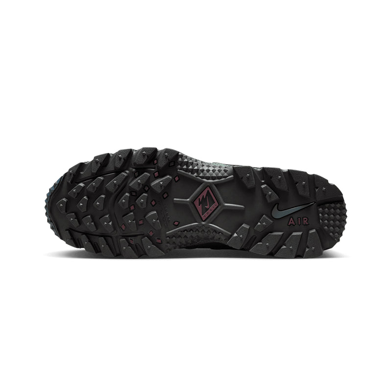 NIKE(ナイキ)｜NIKE AIR HUMARA  QS(ナイキエアフマラQS)｜【公式通販 UNIONT TOKYO】｜ユニオントーキョー